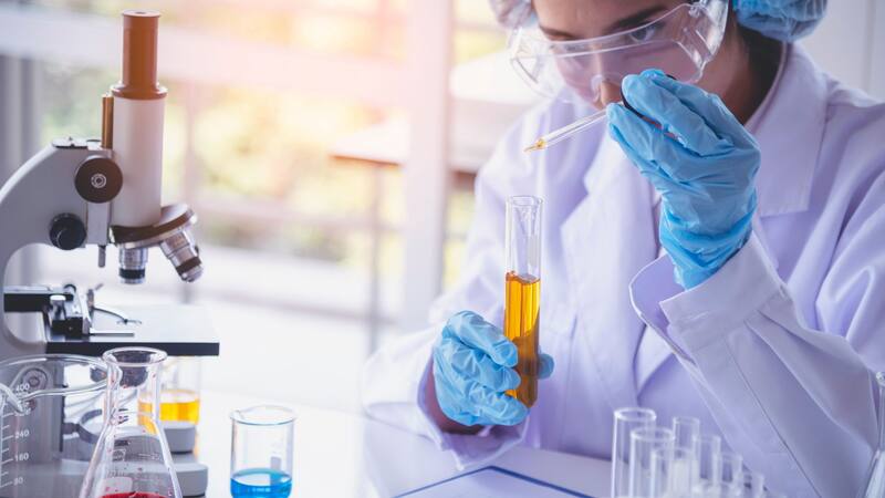 Descubren un nuevo fármaco que cambia el tratamiento del cáncer para siempre: "alargamos la supervivencia".