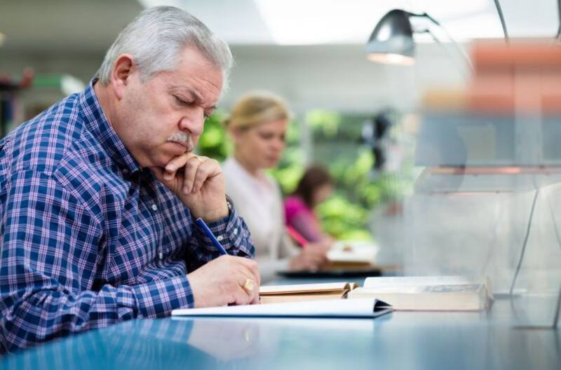 Atención pensionista: si naciste entre los años 60 y 70, ya puedes solicitar tu jubilación.