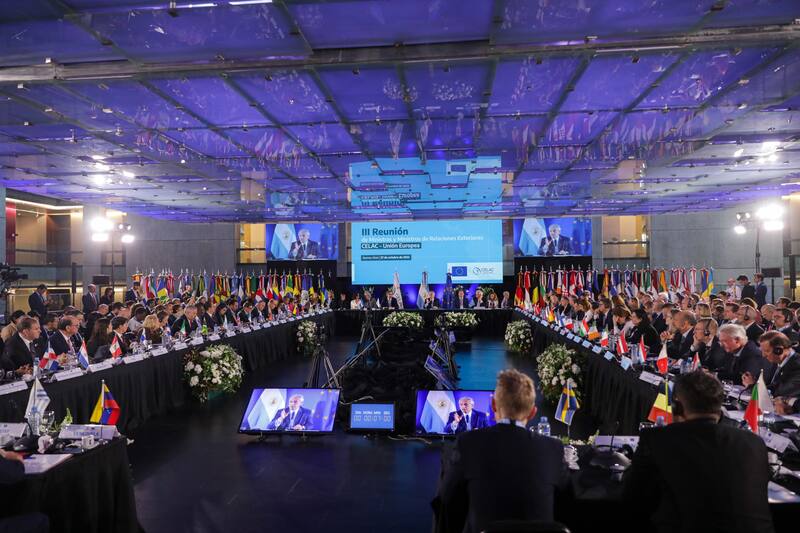 Los cancilleres de la Celac y UE debatieron durante todo el día en Buenos Aires