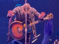 Justin Timberlake se emocionó al hablar con sus fans de su arresto por conducir ebrio: "Fue una semana difícil"