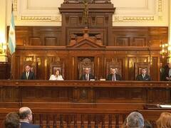 El Ejecutivo pide a la Corte una audiencia pública con las provincias para discutir IVA y Ganancias