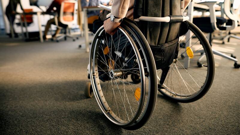 La Seguridad Social confirmó un aumento para todas las pensiones de incapacidad permanente en 2025: ¿de cuánto será?