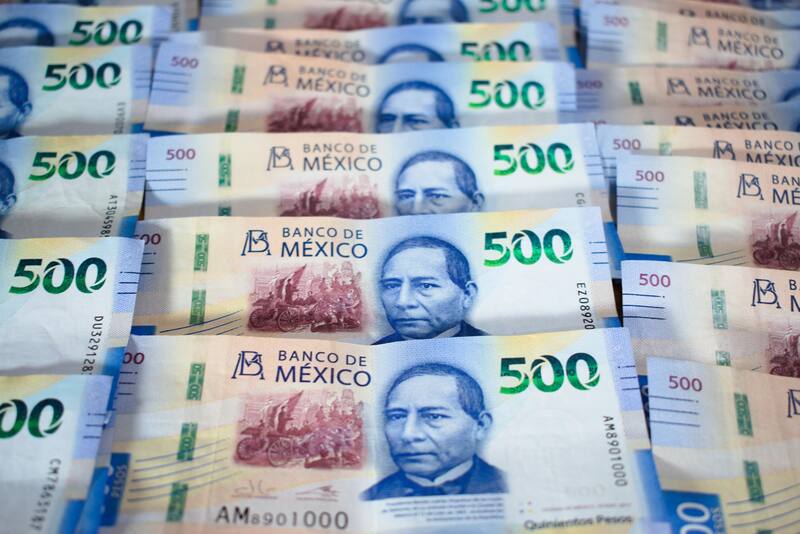 Los billetes válidos para México, según Banxico. Foto: Pexels.