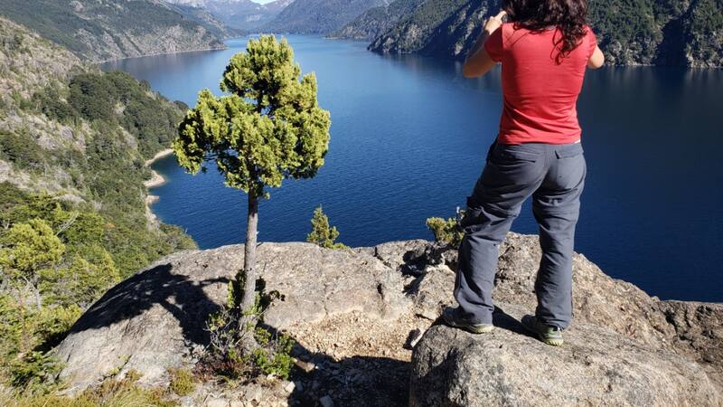 No es Santiago de Compostela: está a 1 hora de Granada, sigue un sendero secreto y tiene la mejor piscina natural.