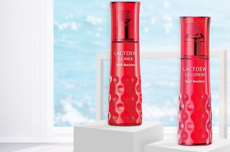 Entre sus otros negocios, Yakult tiene una línea de cosméticos y maneja un equipo profesional de béisbol.