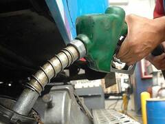 La nafta no se congelará, mientras la tasa estadística atrasa más los precios