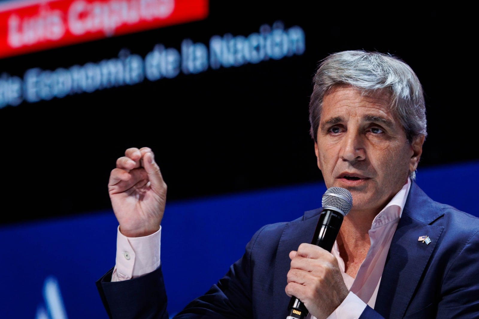 Larga vida al superávit: los desafíos que enfrenta el ancla “intocable” que mira el FMI