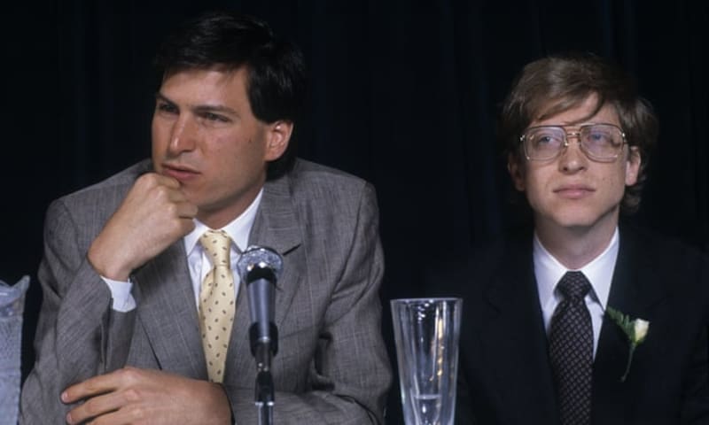Steve Jobs y Bill Gates comenzaron una rivalidad en la década del 80 (Fuente: Bloomberg)