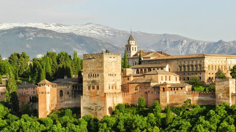 Granada es uno de los lugares ideales para realizar una escapada rural de ensueño.