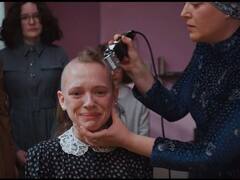 Serie Poco ortodoxa en Netflix: de qué se trata y por qué hay que verla