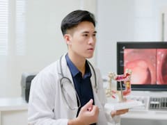 Cáncer de colon: el síntoma que se confunde con la fiebre y que puede ser clave para la detección