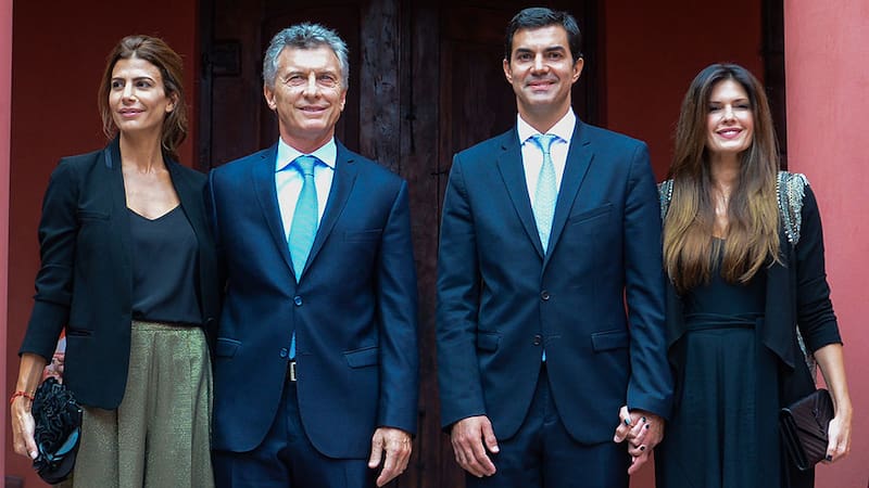Mauricio Macri, Juliana Awada, Juan Manuel Urtubey e Isabel Macedo, en la inauguración del nuevo Museo Güemes.