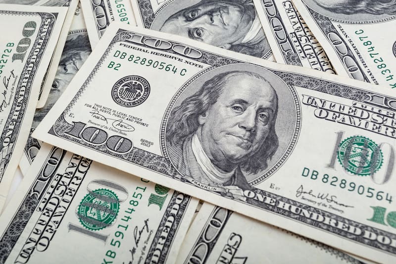 Se renovó el cupo para comprar dólar ahorro en diciembre