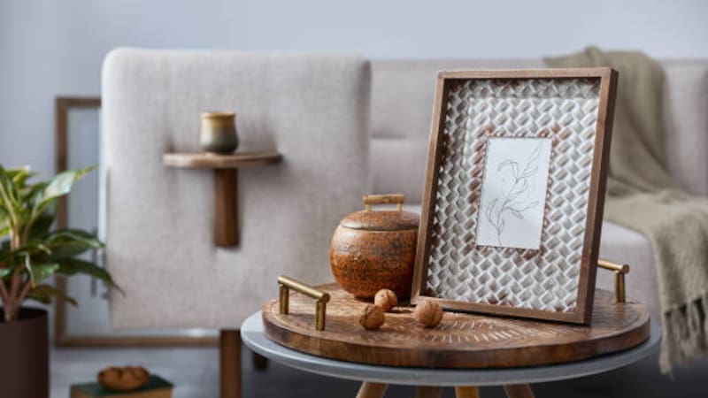 La armonización de la energía de los muebles heredados contribuye al bienestar y equilibrio en el hogar.