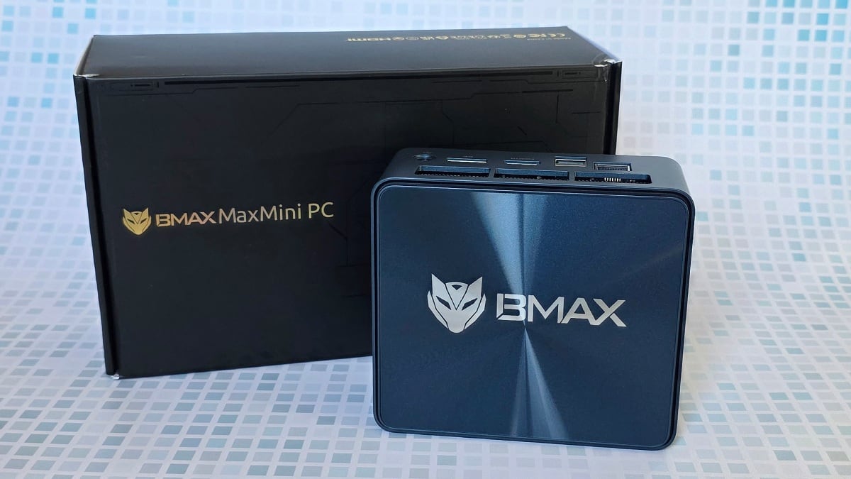 Probamos la BMAX MaxMini B11 Pro, una computadora súper compacta y lista para la IA