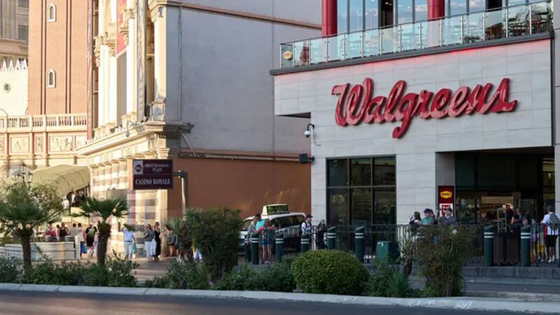 La competencia del mercado minorista ha obligado a Walgreens a replantear su modelo de negocio.