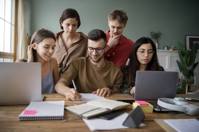 Granada es la ciudad española más asequible del ranking. (Foto: Freepik)