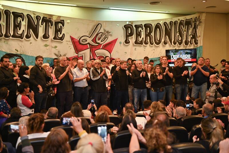 Axel Kicillof en San Vicente junto a Walter Correa, Mario Secco, Jorge Ferraresi y Andrés Larroque