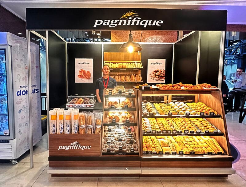 Pagnifique inició sus operaciones en 1995 introduciendo en Uruguay el concepto de ultra-congelados.