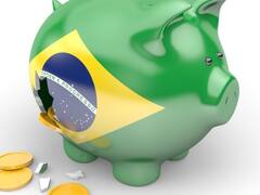 Flujo de dólares negativo en Brasil a pesar del superávit comercial en 2016