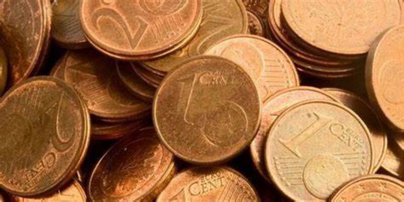 Tu banco podría cobrarte esta comisión de 10 euros sin que lo sepas: ¿cómo evitarlo? (Imagen: archivo)