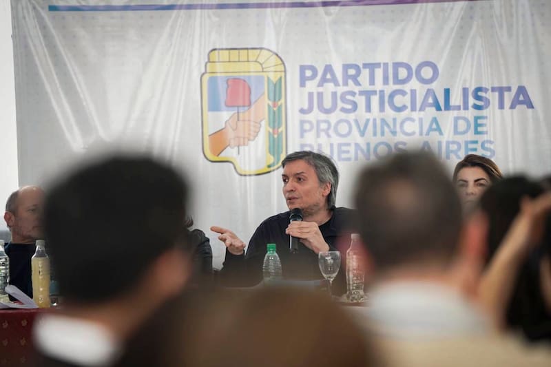 Máximo Kirchner en la reunión del PJ bonaerense.