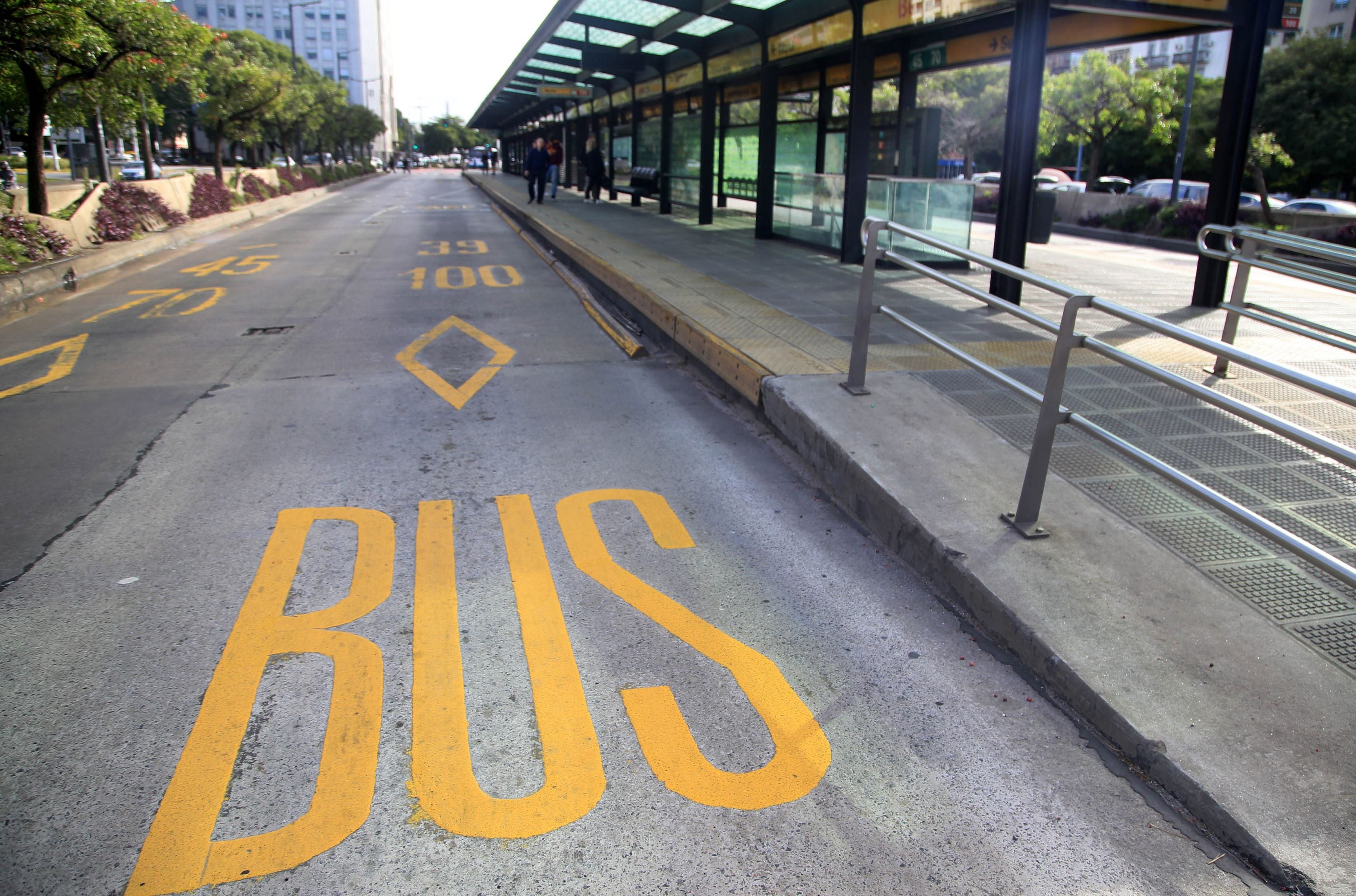 Paro de la CGT por la reforma laboral, EN VIVO: cómo funciona el transporte y qué servicios se ven afectados hoy jueves 19 de febrero