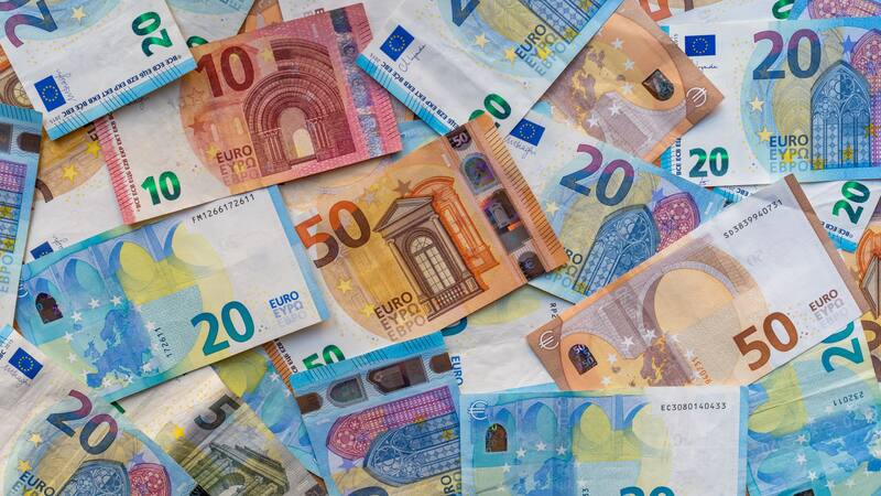 Cada día más ricos: quiénes son los españoles que acumularon más 250.000 millones en un solo año y cómo lo lograron.