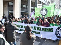 La Justicia le pone un freno a la motosierra de Milei y cuestiona el despido de un grupo de estatales