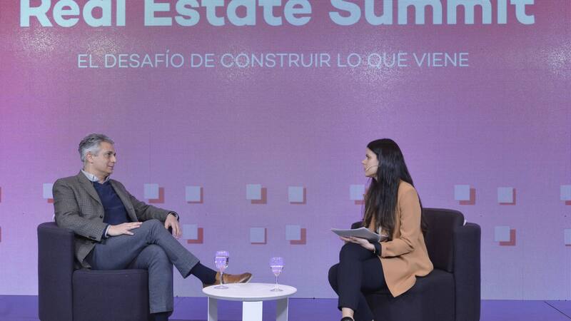 Federico Gagliardo, Founder & CEO de Vitrium Capital, junto a Belén Fernández, redactora de Negocios en El Cronista