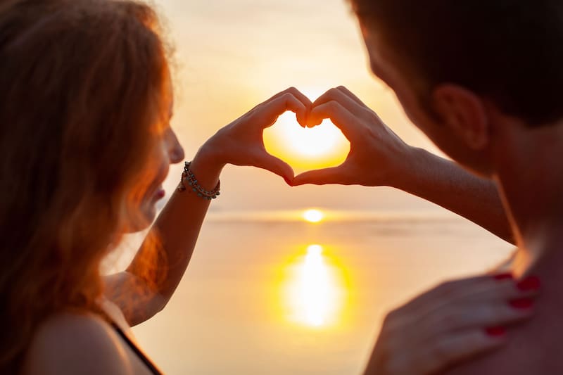 10 preguntas para encontrar el amor. Fuente: Freepik