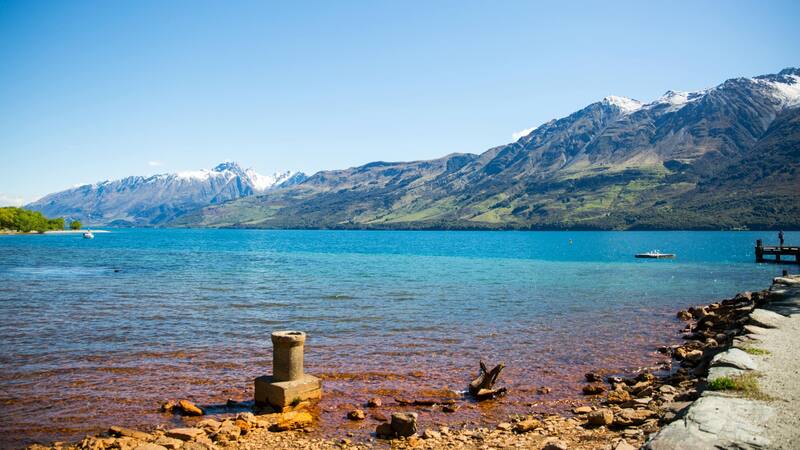 Este país es conocido por sus increíbles playas paradisiacas y sus ofertas laborales.