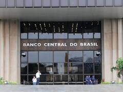 Brasil: por la inflación, el banco central subió la tasa de interés a casi 8%, el mayor aumento en 20 años