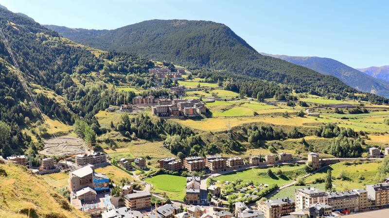 Escapadas: si eres fanáticos de la naturaleza y de los paisajes de montaña, este sitio es perfecto para ti.