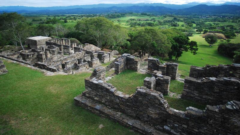 La disposición arquitectónica de Toniná podría estar relacionada con eventos astronómicos significativos. Foto: inah.gob.mx.