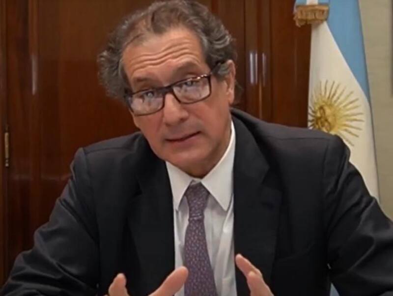 "No encontramos un atraso en el tipo de cambio", dijo Pesce el martes en declaraciones radiales.