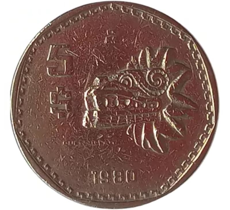 Reverso de la moneda de 5 pesos de la Serpiente Emplumada. Foto: mercadolibre.com.mx.