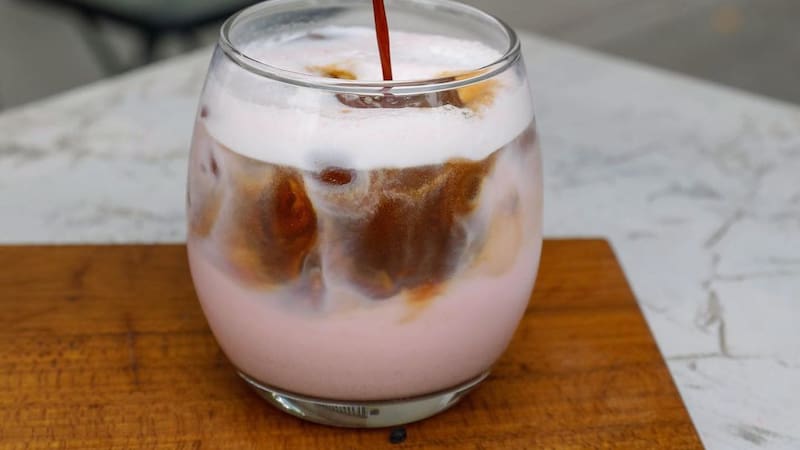 La cafetería es un clásico del barrio.