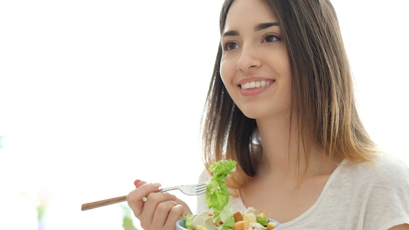 Seguí esta guía práctica para distribuir correctamente vitaminas, proteínas e hidratos de carbono en tus platos.