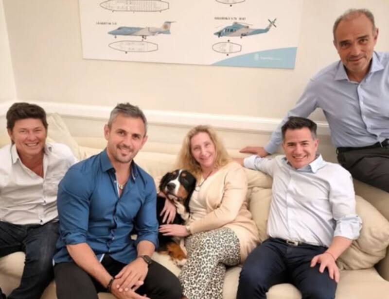 Lisandro Almirón, Martín Menem, Karina Milei, Gabriel Bornoroni y Lule Menem. (@martinmenemok)