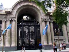 La Argentina pidió la detención de un ministro iraní: de qué se lo acusa