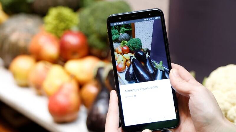 Narda Lepes y Microsoft desarrollaron una app con IA para incentivar a comer más sano