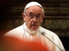 El papa Francisco habló sobre las "brujas" y desmintió el mito detrás de la lectura de manos