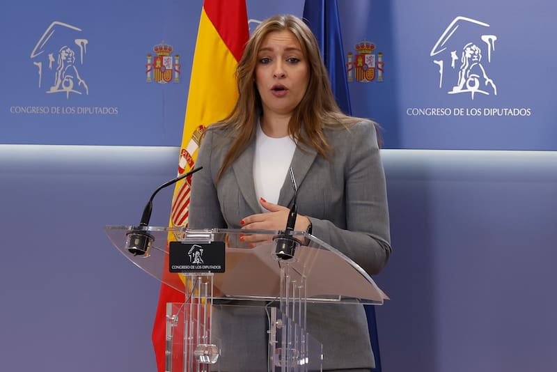 Ester Muñoz exigió la comparecencia de Montero y pidió que Hacienda investigue los movimientos de efectivo detectados en el PSOE. (Fuente: EFE / JJ Guillén)