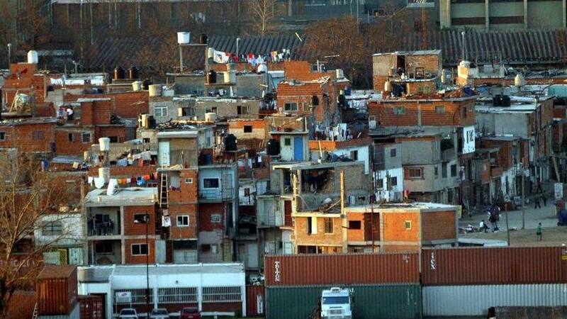 La canasta básica alimentaria registró un salto de 22,3% en doce meses.