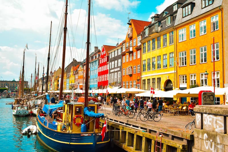 Vivir y trabajar en ciudades como Copenhague combina oportunidades laborales con una alta calidad de vida.(Fuente: Shutterstock)
