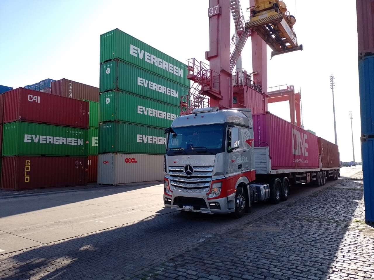 El autotransporte de cargas acumula 4,4% de aumento