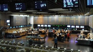 Con nueva composición, el Merval arrancó el trimestre en baja