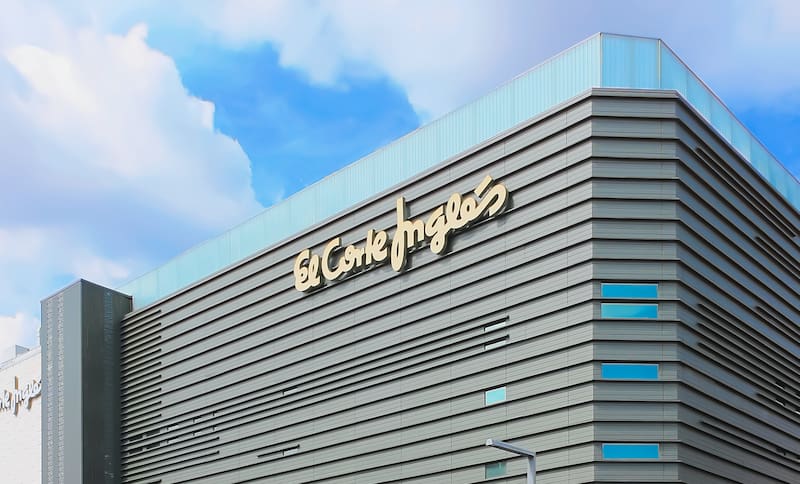 El Pass Senior de El Corte Inglés incluye tres noches de alojamiento en Paradores con distintas opciones de pensión. (Foto: archivo)