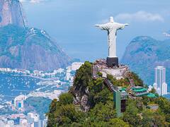 Cámara baja de Brasil remueve a su expresidente por mentir sobre cuentas en Suiza